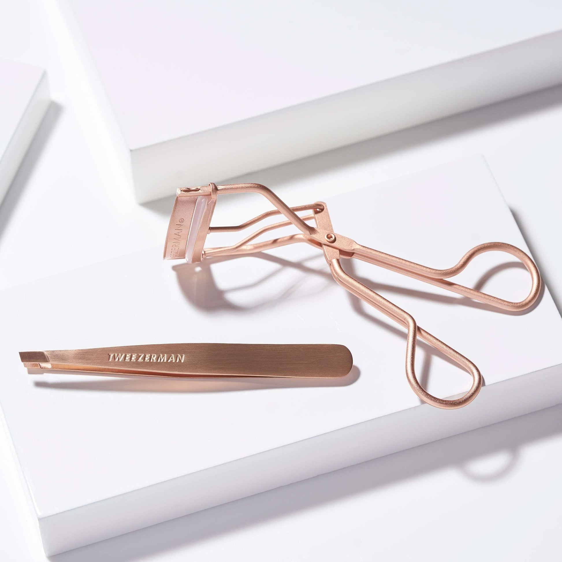 Rose Gold Brow & Eyelash Set-Set de Rizador y Pinza Oro Rosa